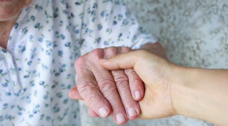 Echtgenoot, mantelzorger en een held